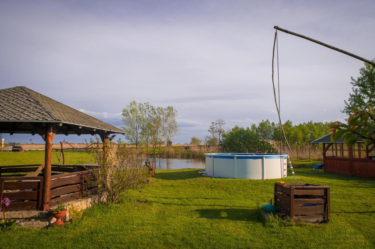 Etno Salas - Etno Ranch - Seosko Turisticko Domacinstvo Villa Palić Eksteriør bilde